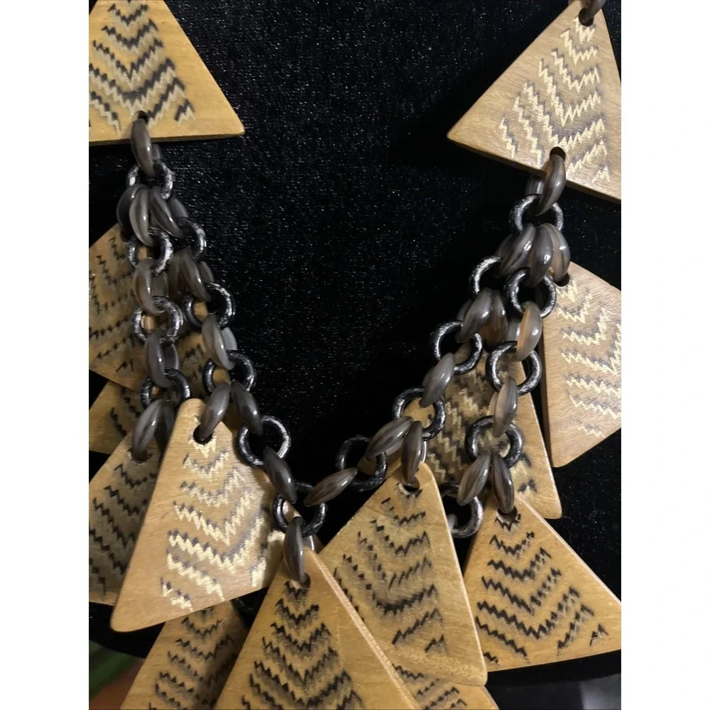 Art Deco Triangle Braided Design Metal/Wooden Vintage Art 1970's